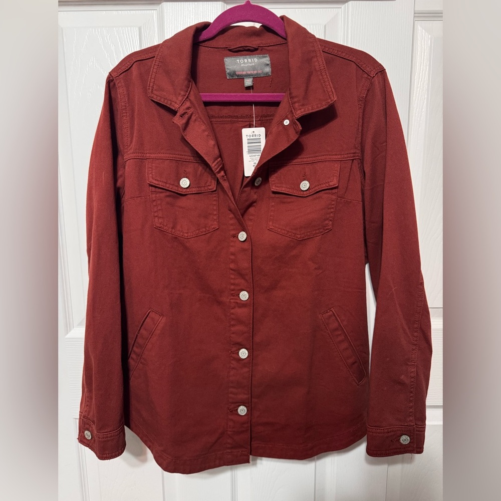 NWT Torrid Denim Shacket in Fired Brick size 00 in torrid size or M/L (10)
